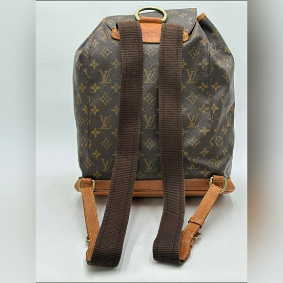 💚Louis Vuitton 🍁Montsouris GM Backpack 🍁 - Picture 2 of 16